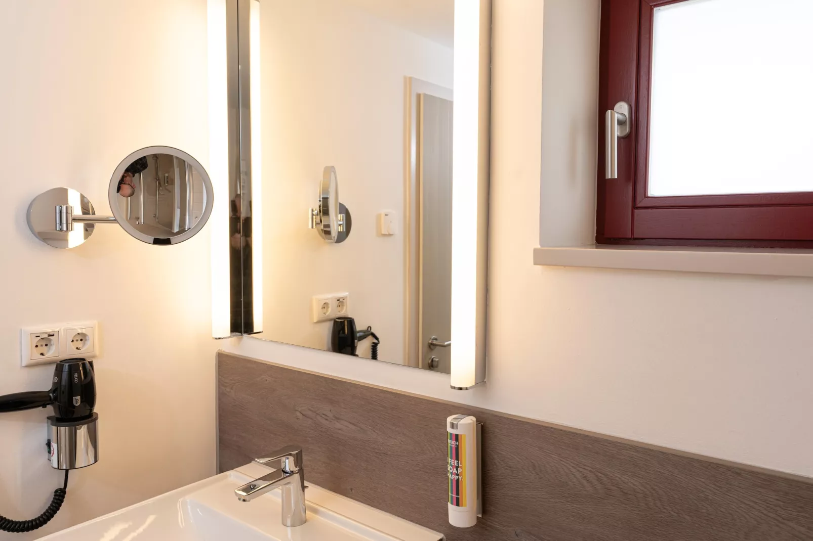 BEECH Resort am Plauer See - 4 Personen-Bathroom
