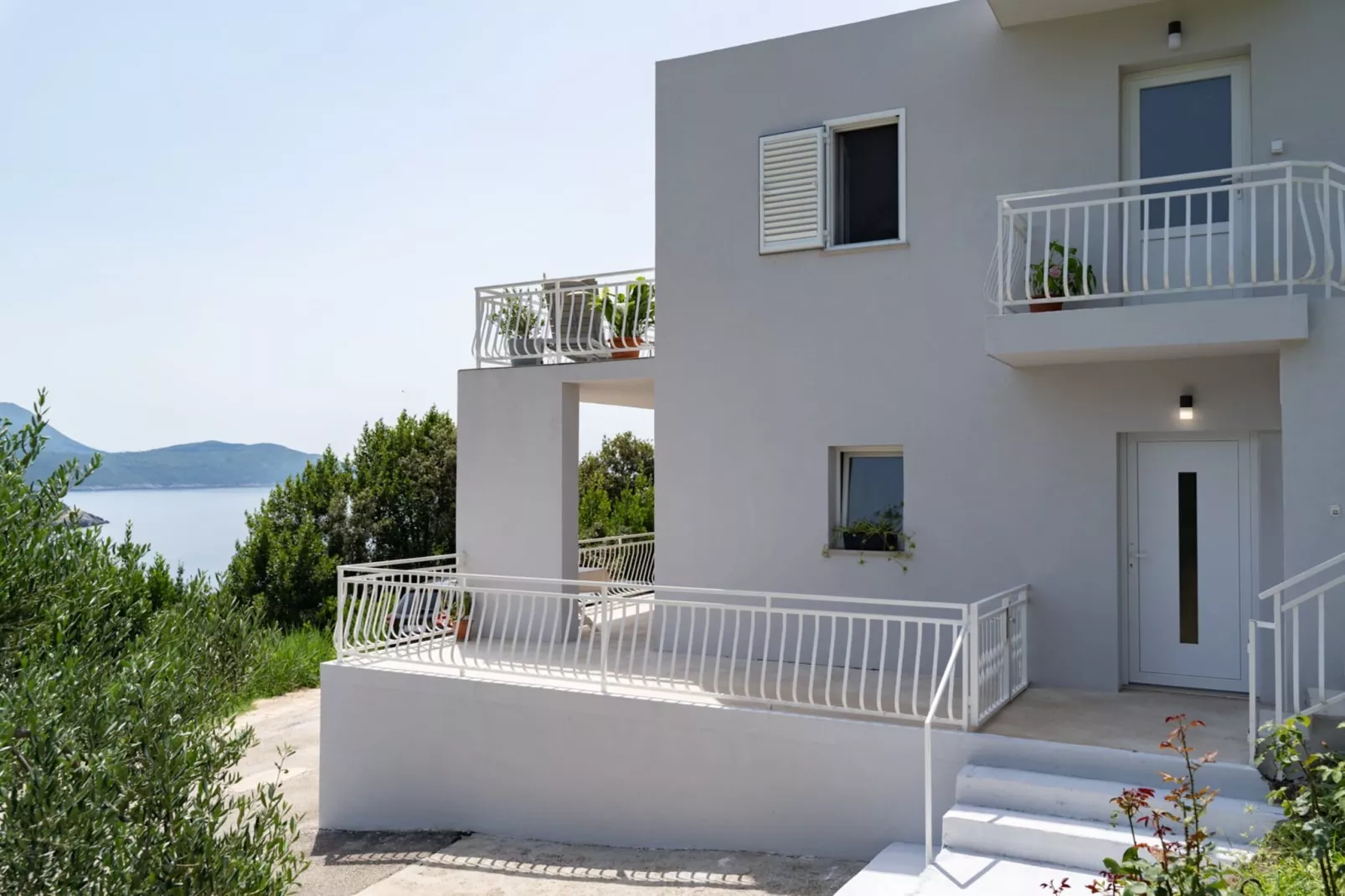 Apartment Konak - Two Bedroom Apartment with Terrace and Sea View-Outdoor