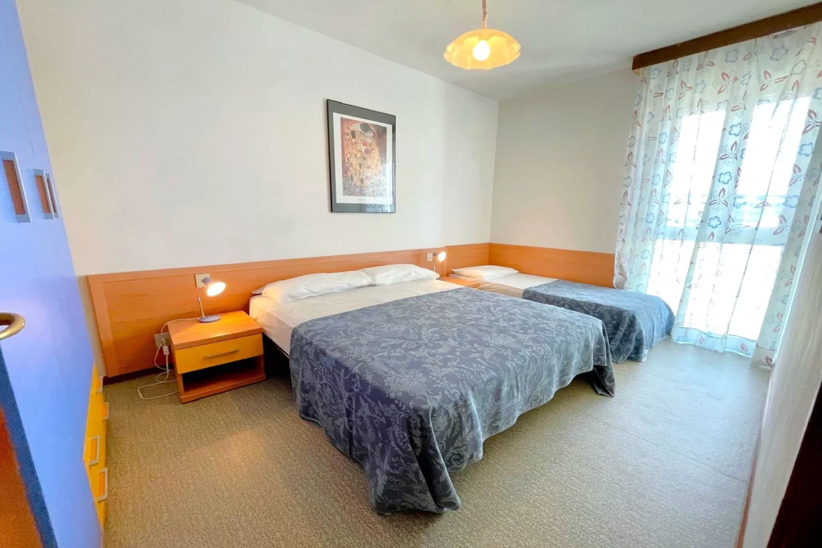Miramare 6/17-Bedroom