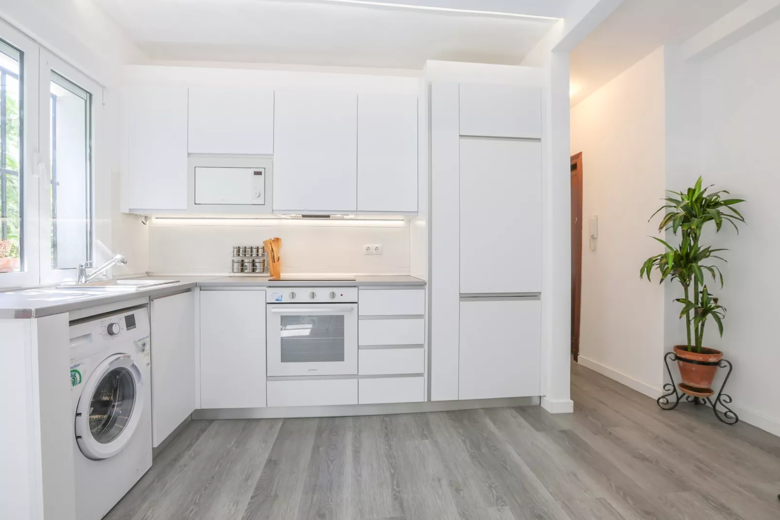 Azahar Gran Plaza-Cuisine