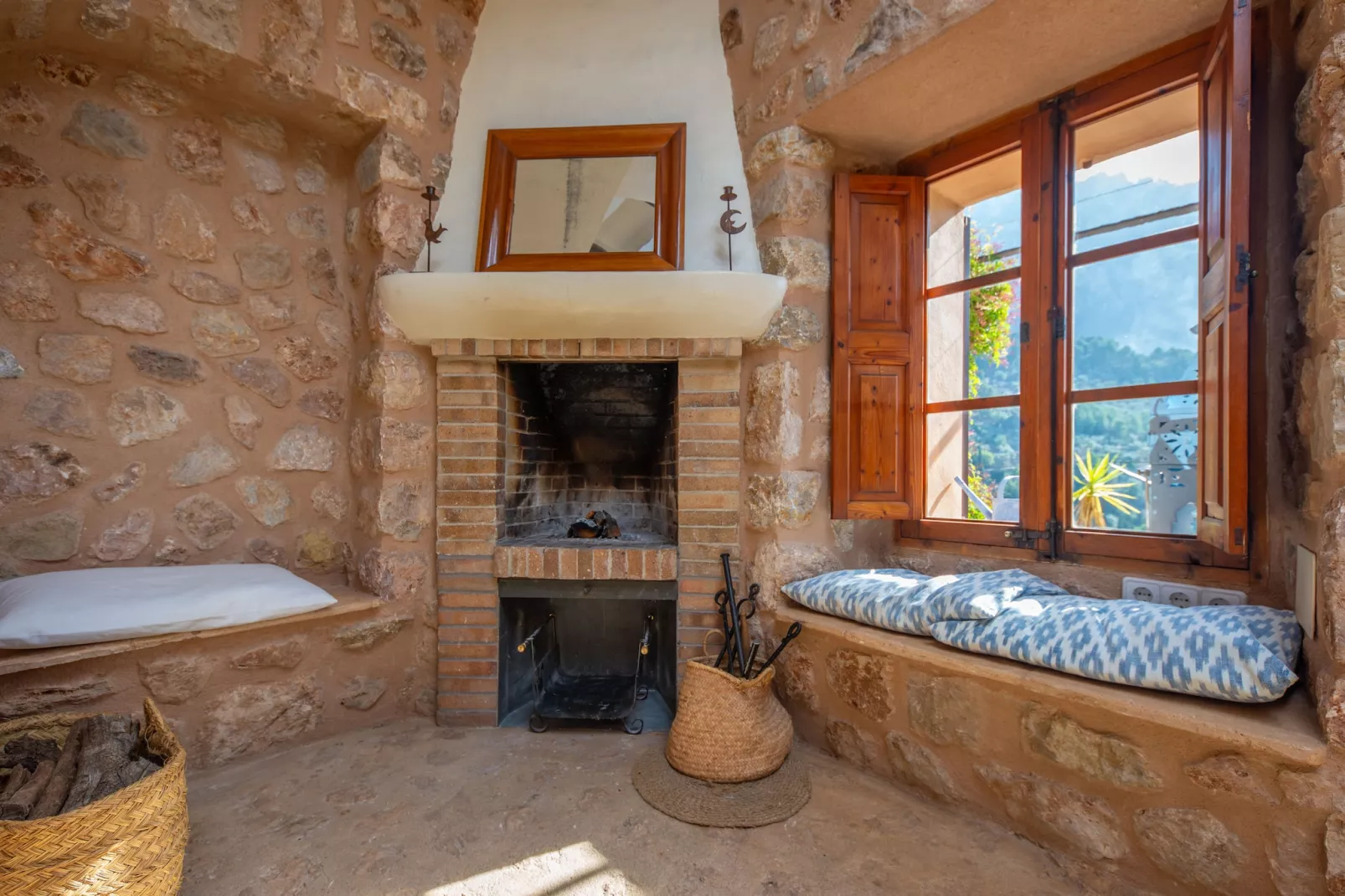 Sa Teulera (fornalutx)-Living room