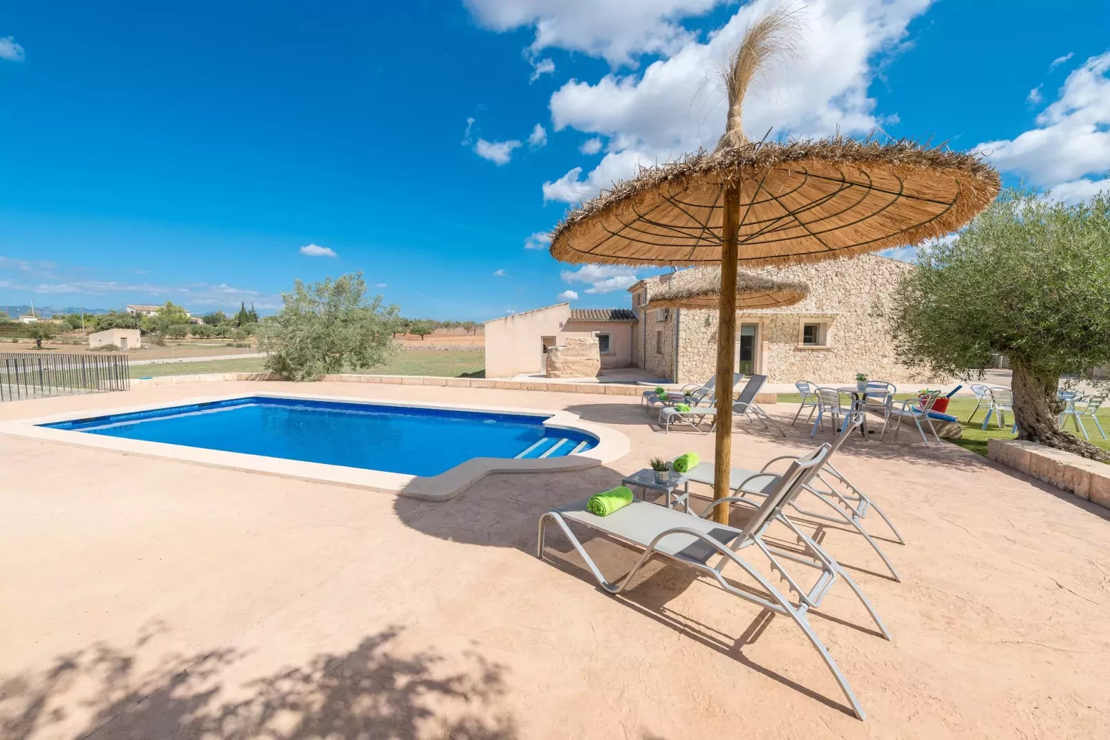 Can Brivo-Pool