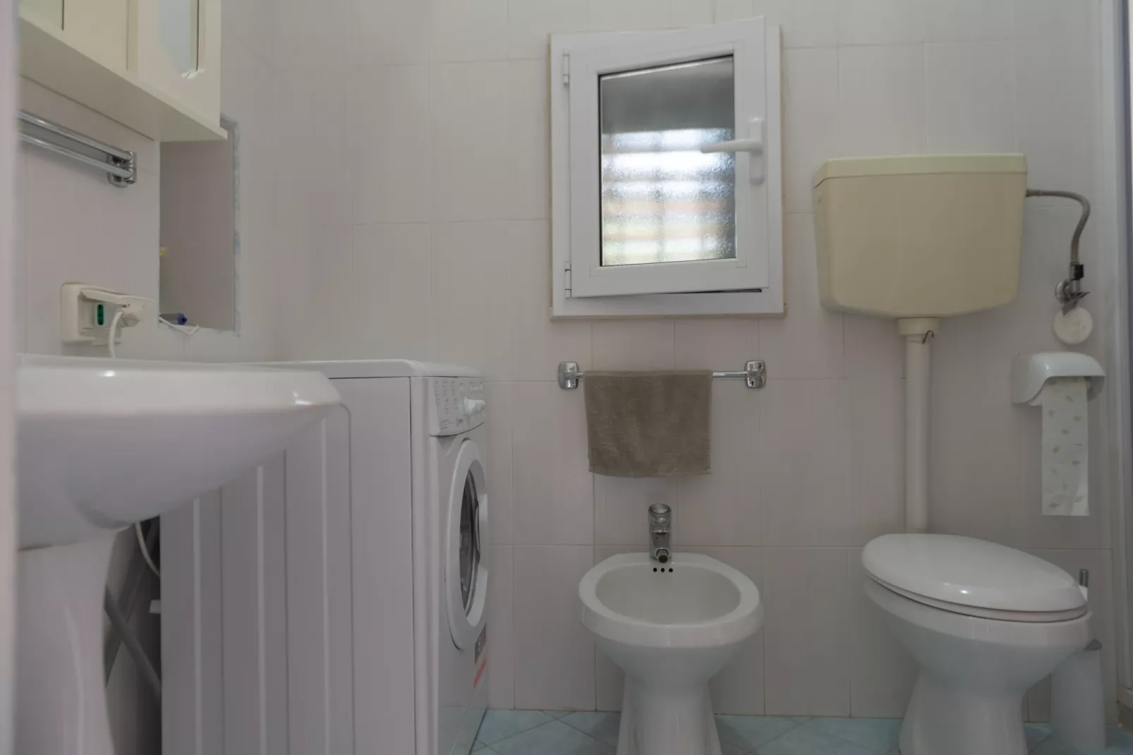 Lamia Papo in Ostuni-Badezimmer