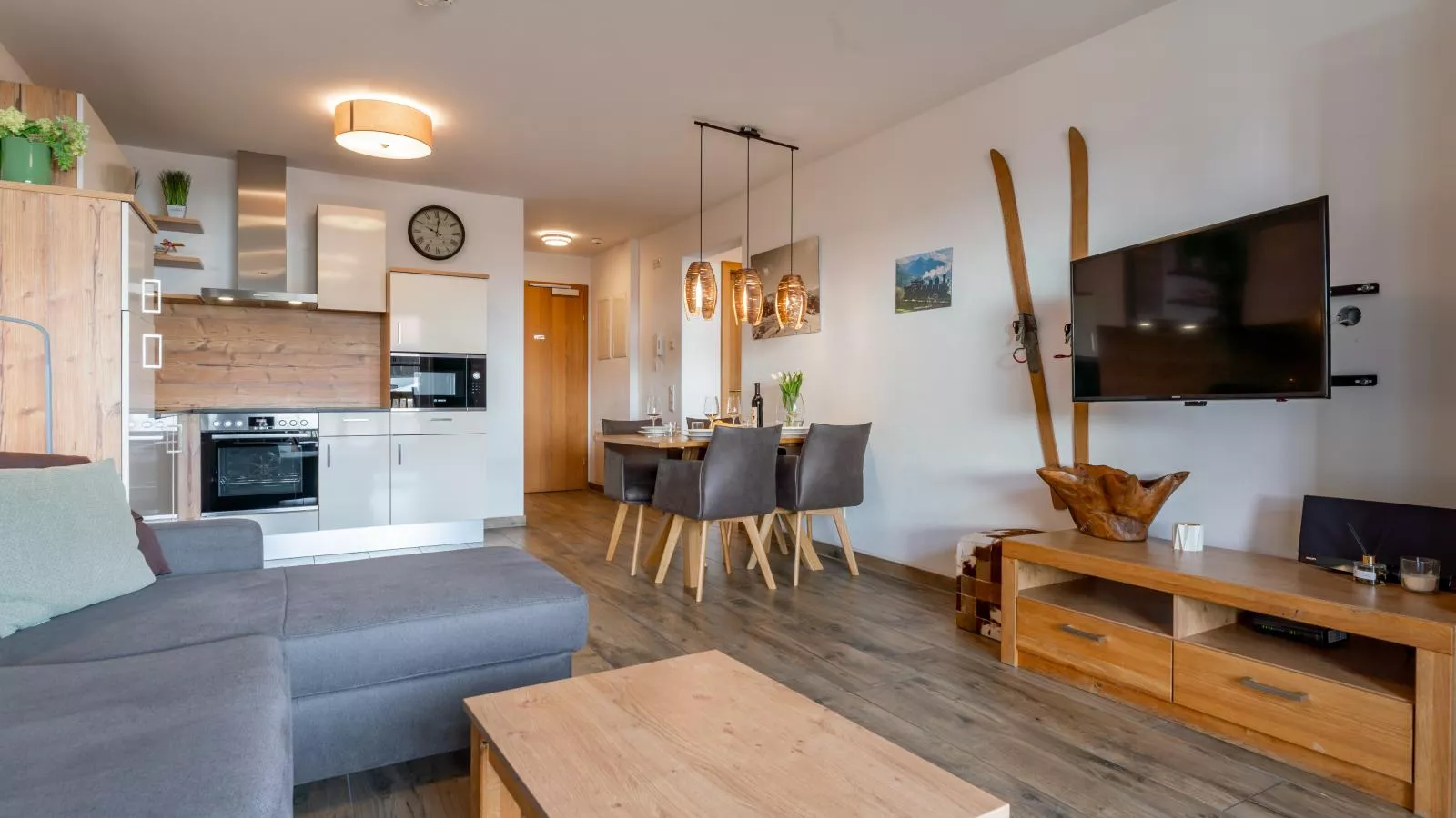 Tauern Suites Mitterwirt TOP 213-Living room