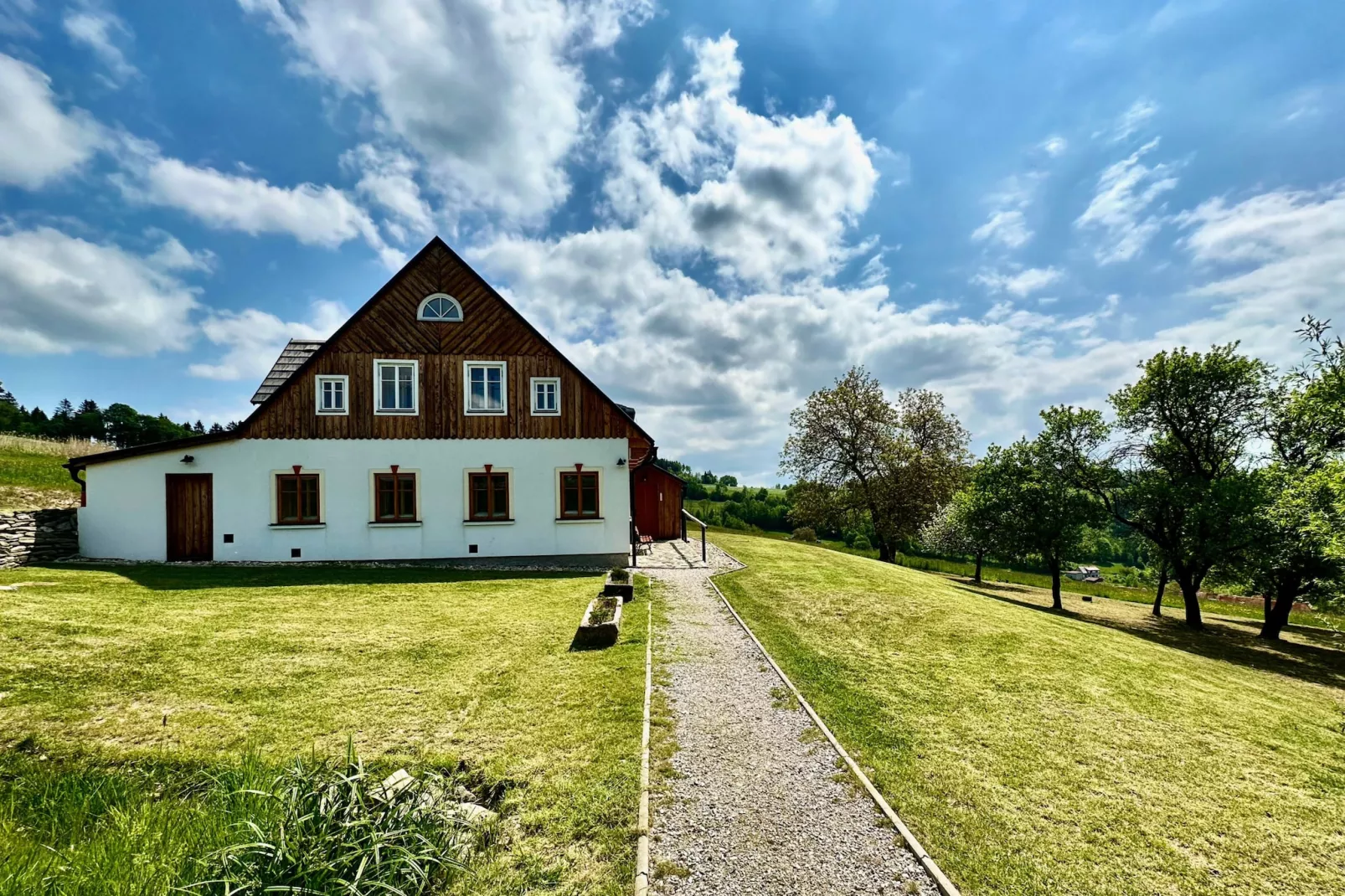 Víchová nad Jizerou LVV033-Außenbereich