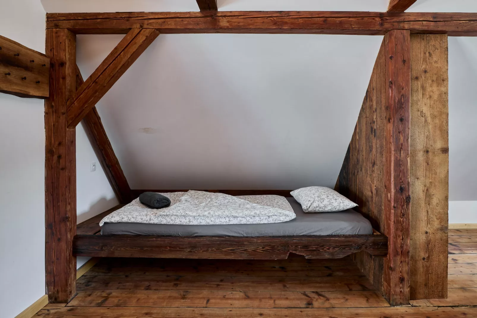 Horni Marsov KHF325-Schlafzimmer