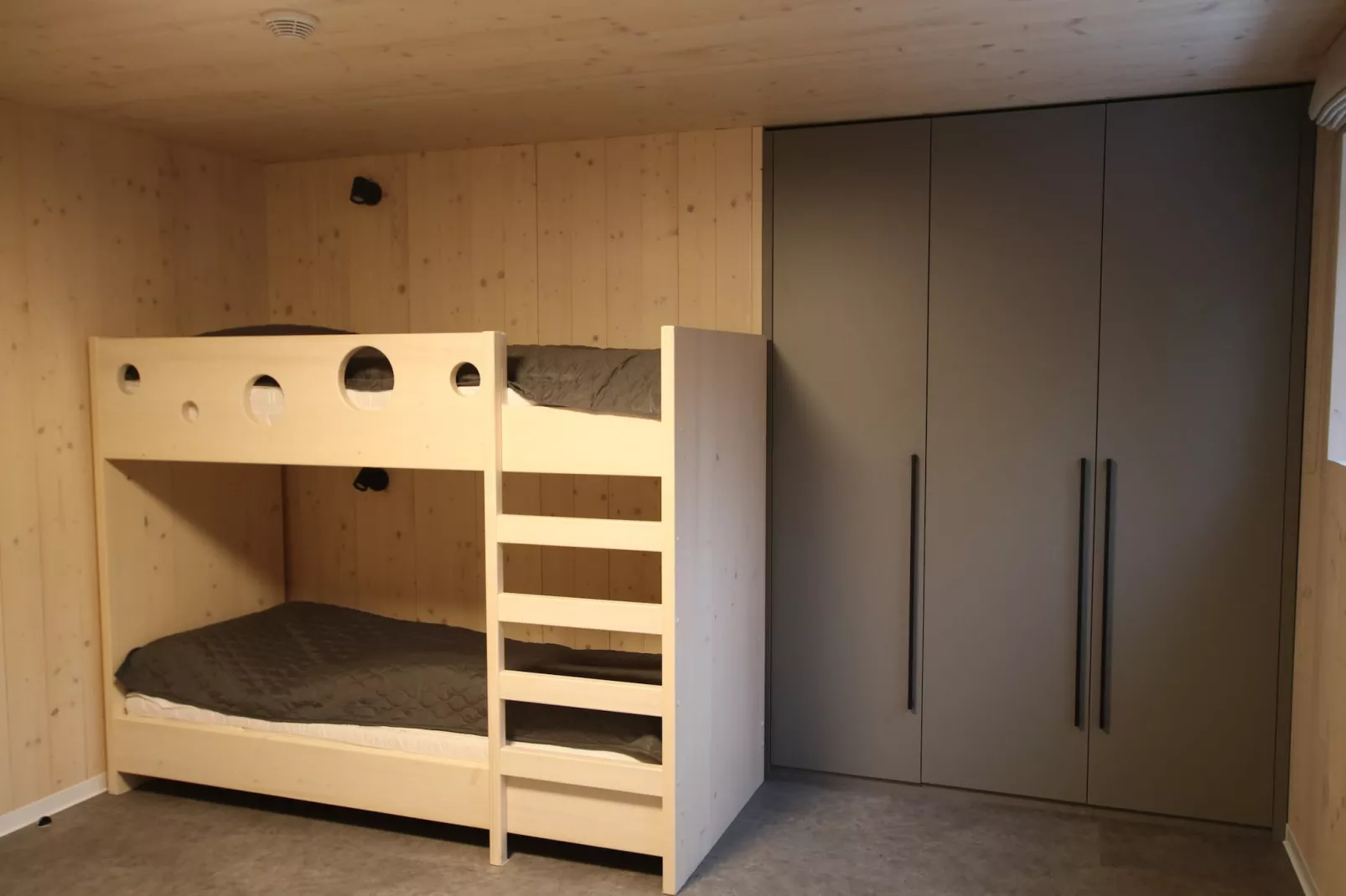 Dolni Morava ODP075-Bedroom