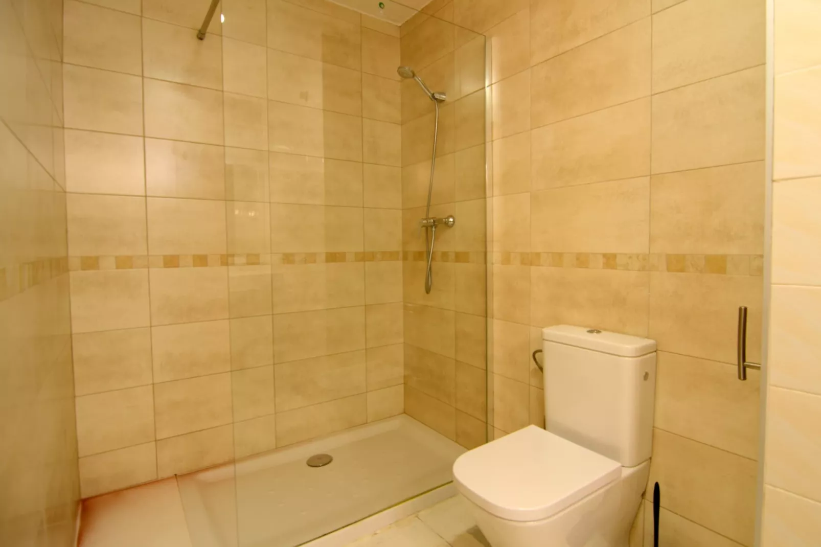 GOLF MAR II B 1-4-Bathroom