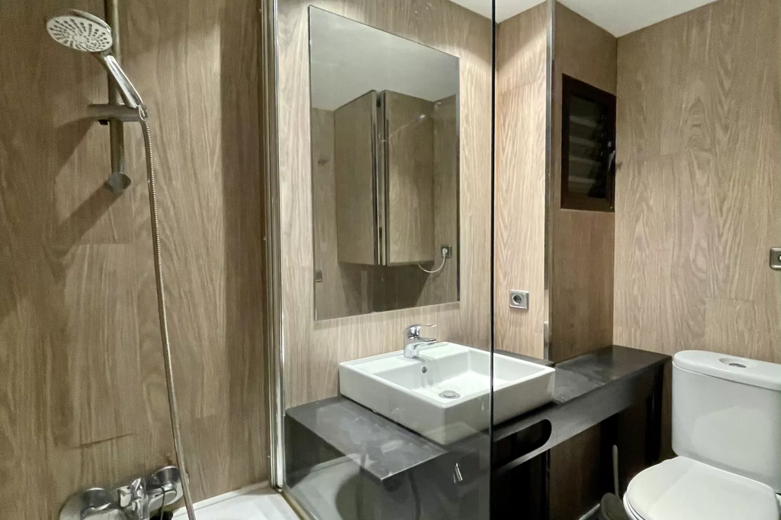 SALLES BEACH 33-Bathroom