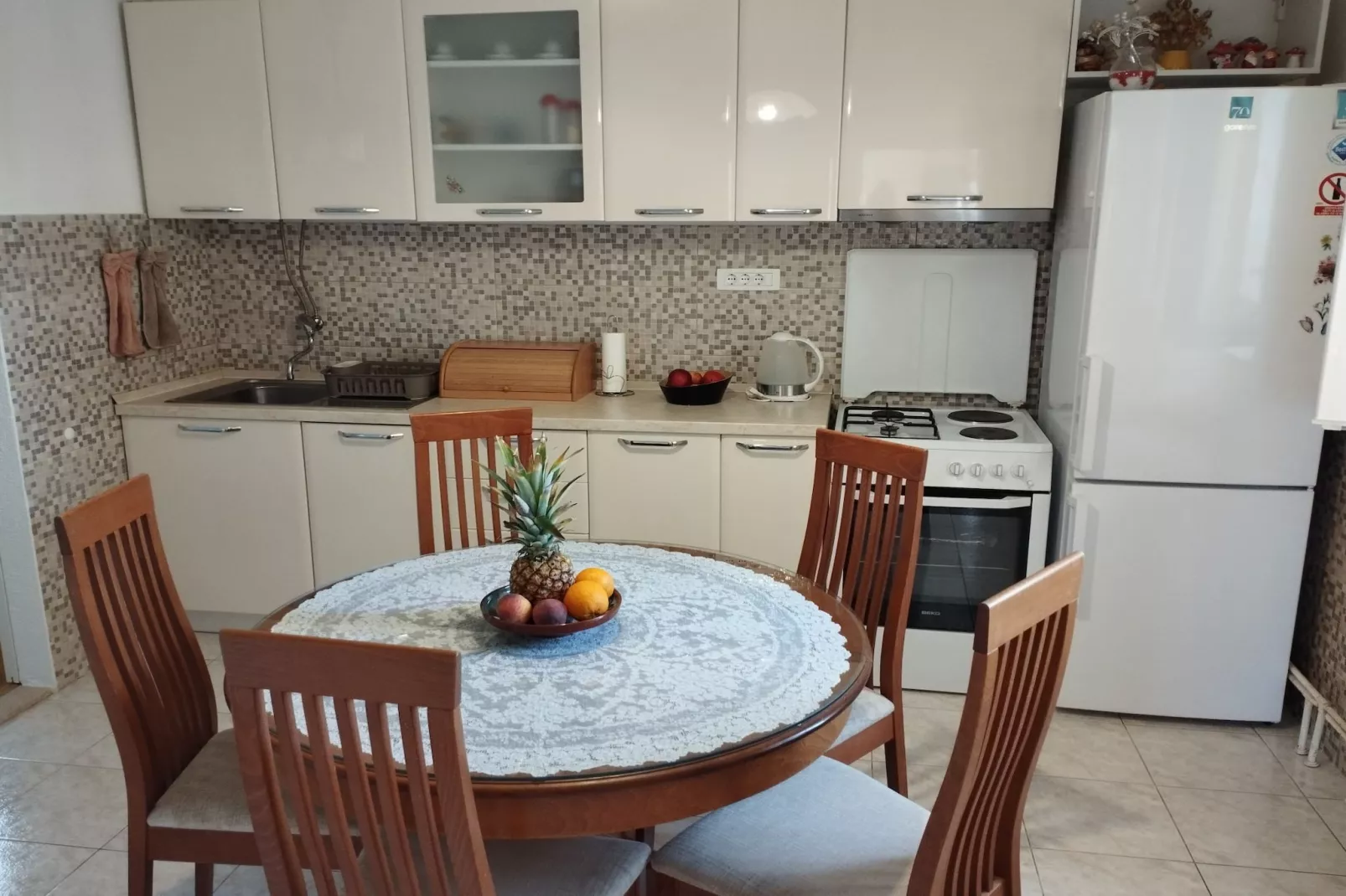 Apartments Gorana - Two Bedroom Apartment with Terrace(A1) (ST)-Kitchen