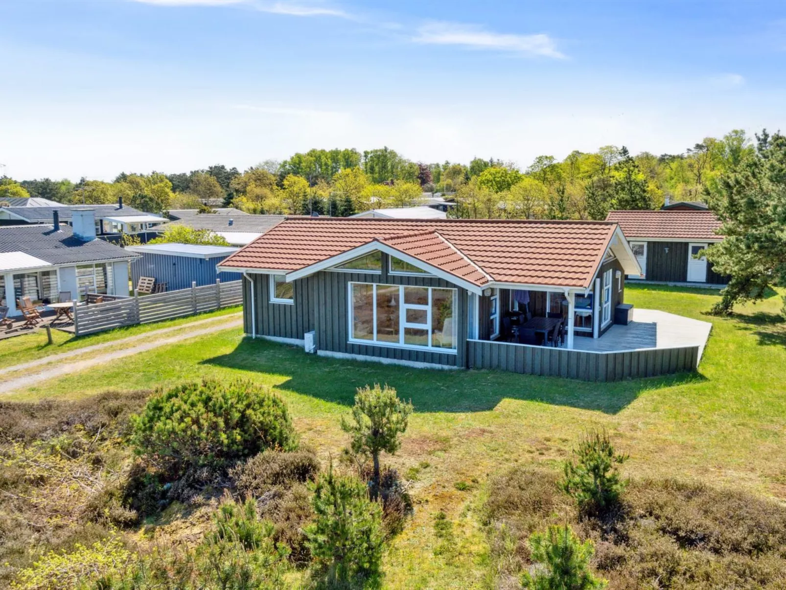 "Suometar" - 90m from the sea-Draußen