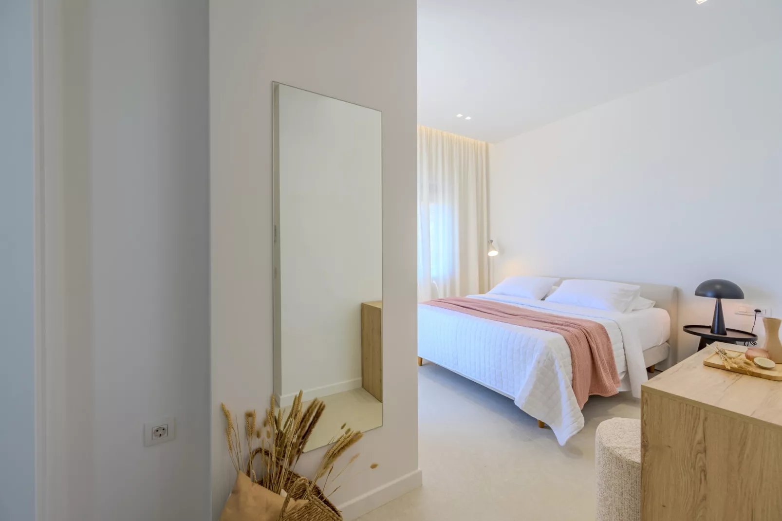 Theasea Luxury Residence-Bedroom