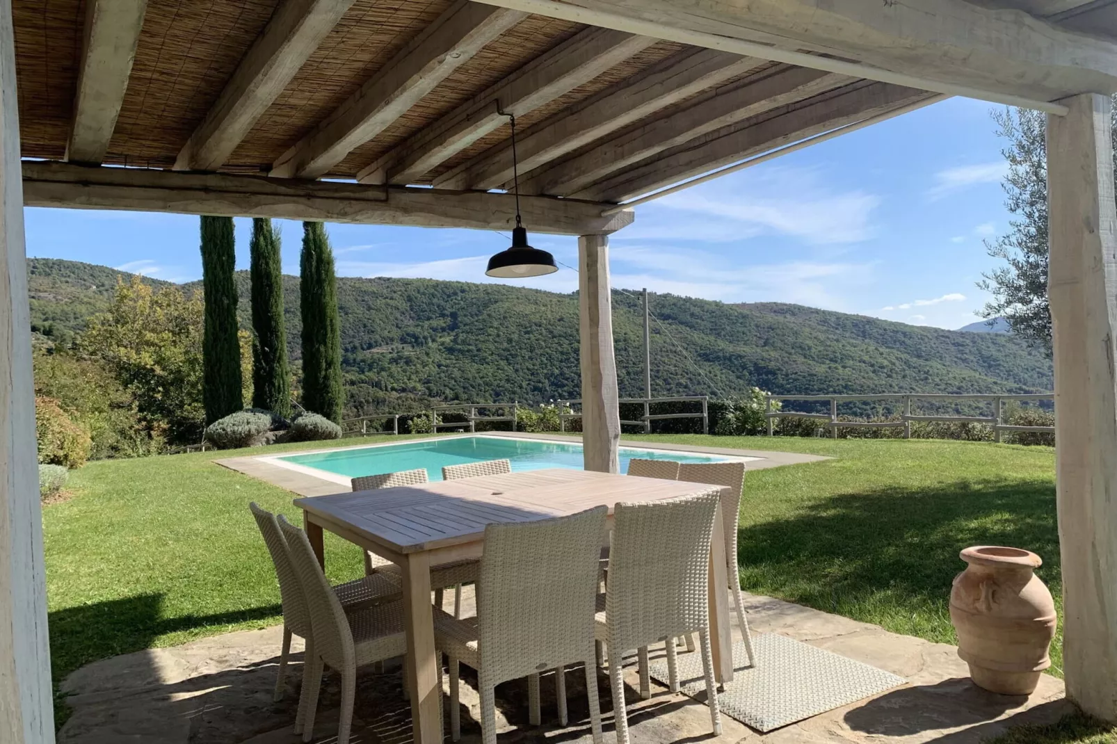 Villa Adelfa-Vue d'été