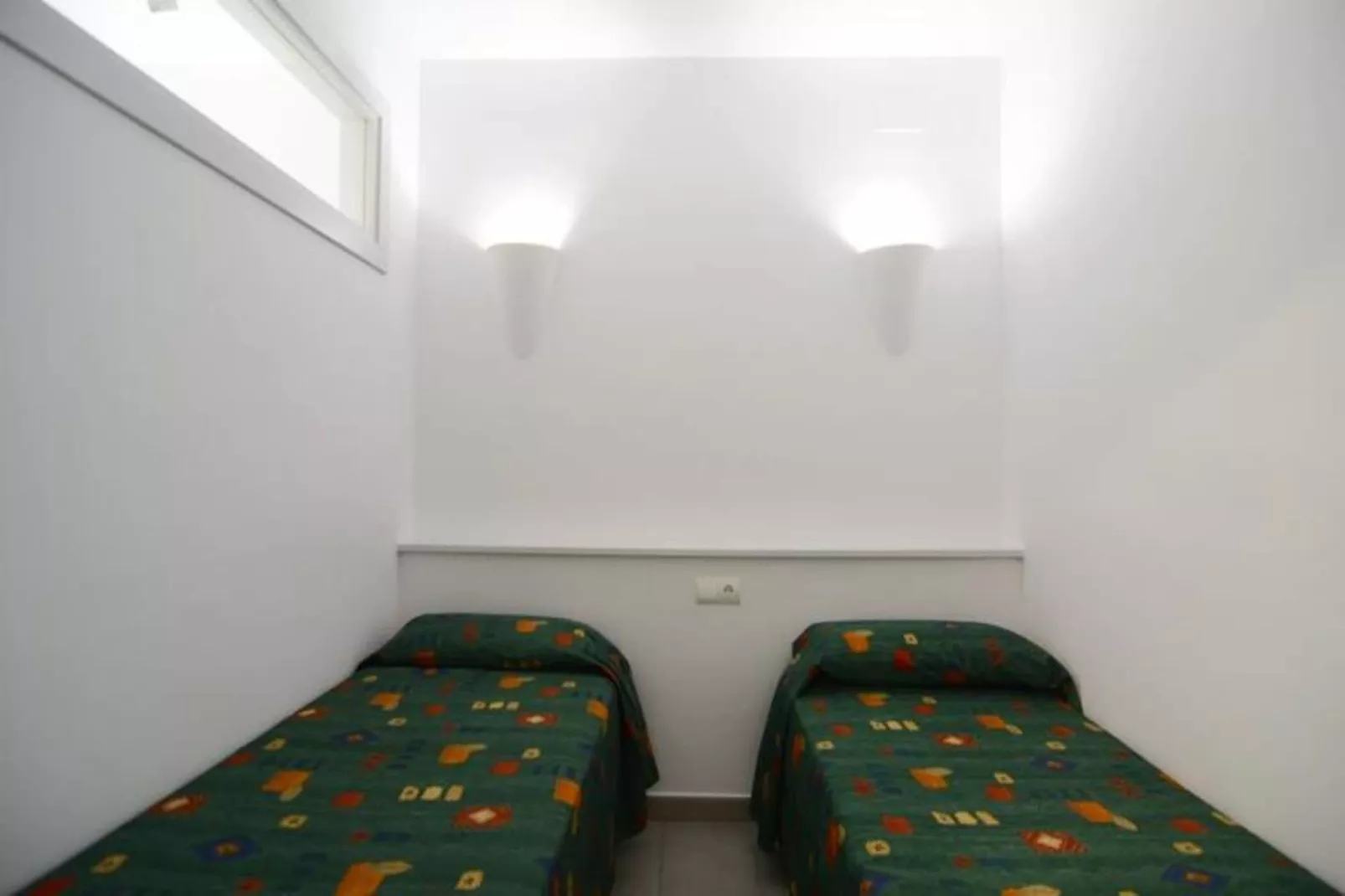 Appartements à L'Estartit-Außenbereich Sommer
