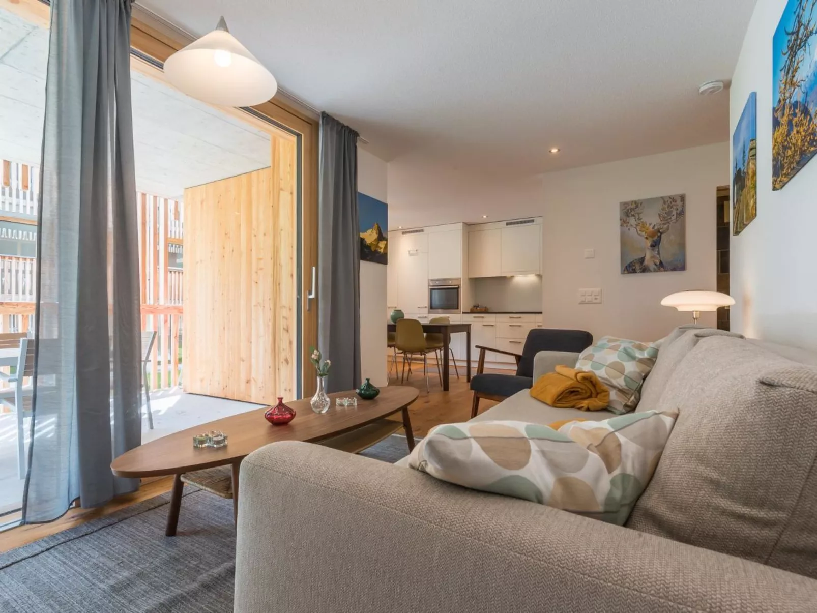 Montela Hotel & Resort - Holiday Stay-Inside