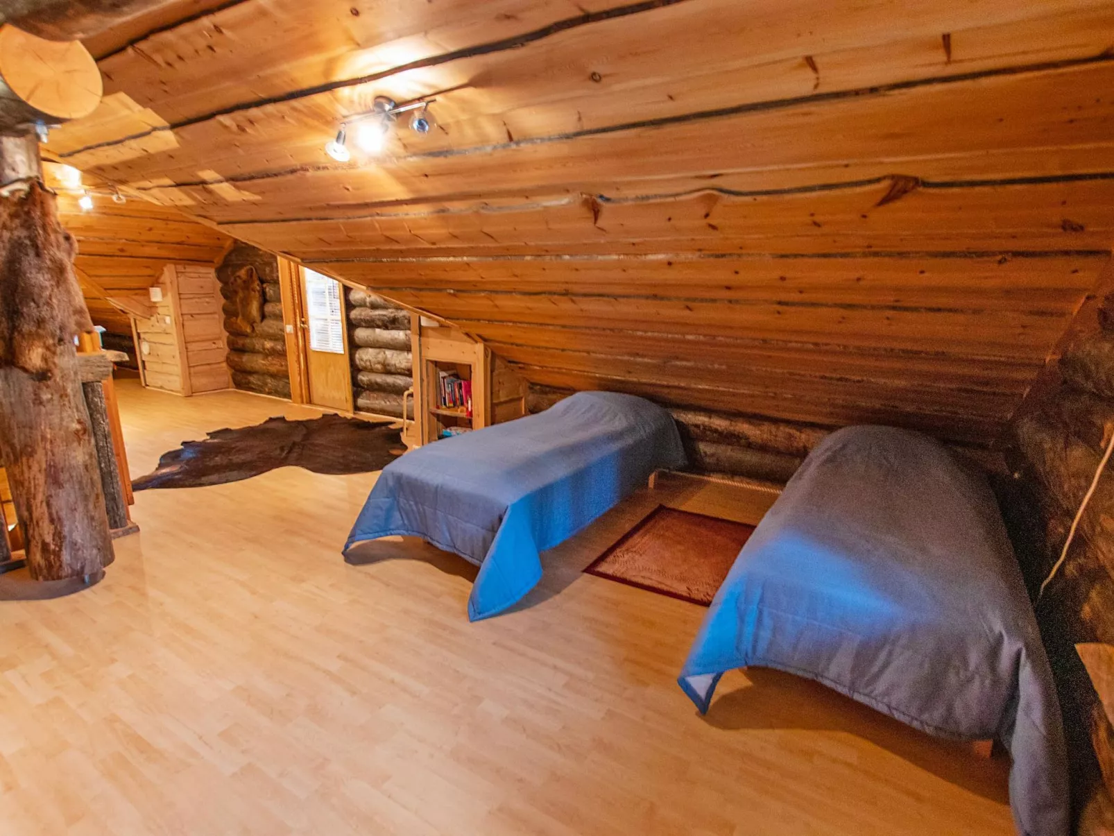 Menninkäisenkolo-Inside
