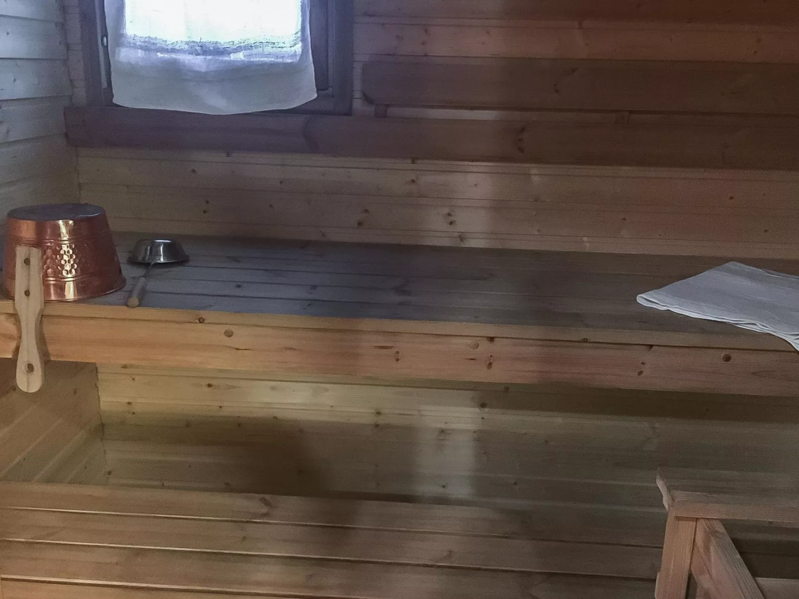 Lomaylläs b26 /palovaarankaarre 8 a-Drinnen