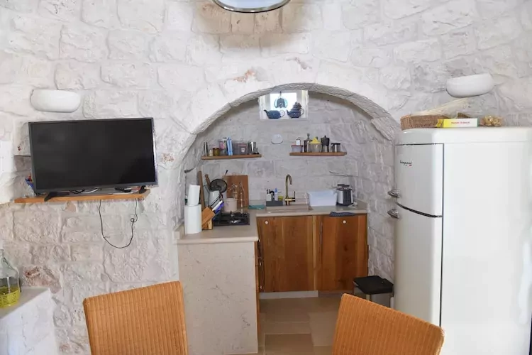 Villa Trulli dell'amore mit beheiztem Pool in Ostuni-Kitchen