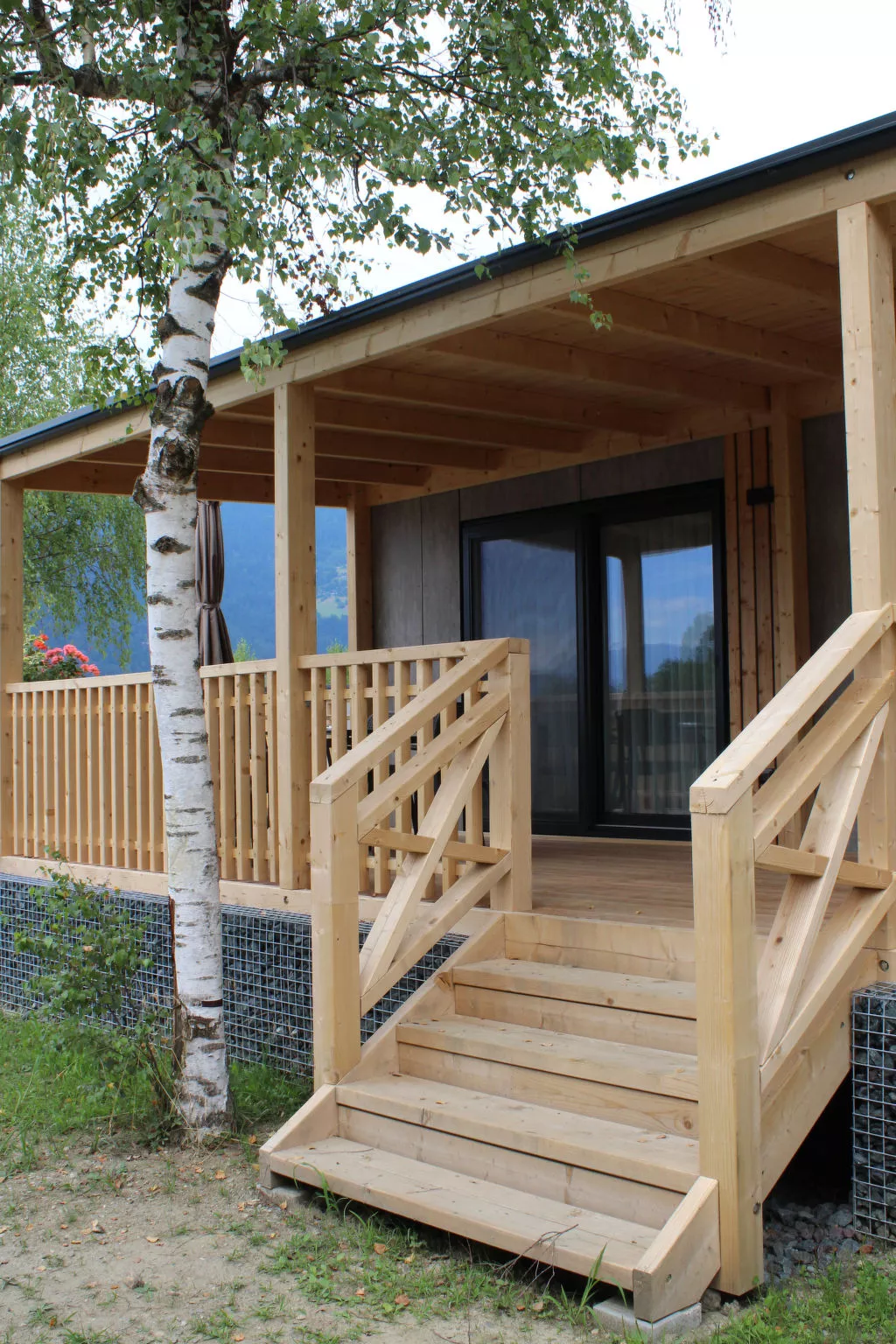 Wulfenia Waterfront 6-Outside