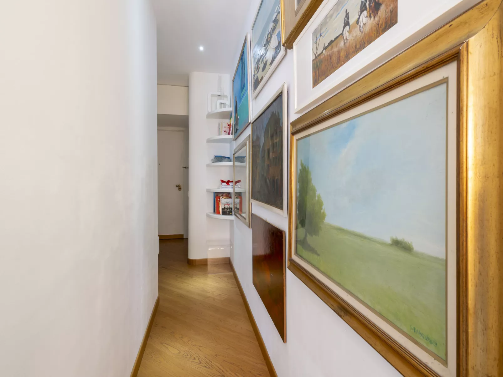 Sant' Andrea Fashion Suite-Inside