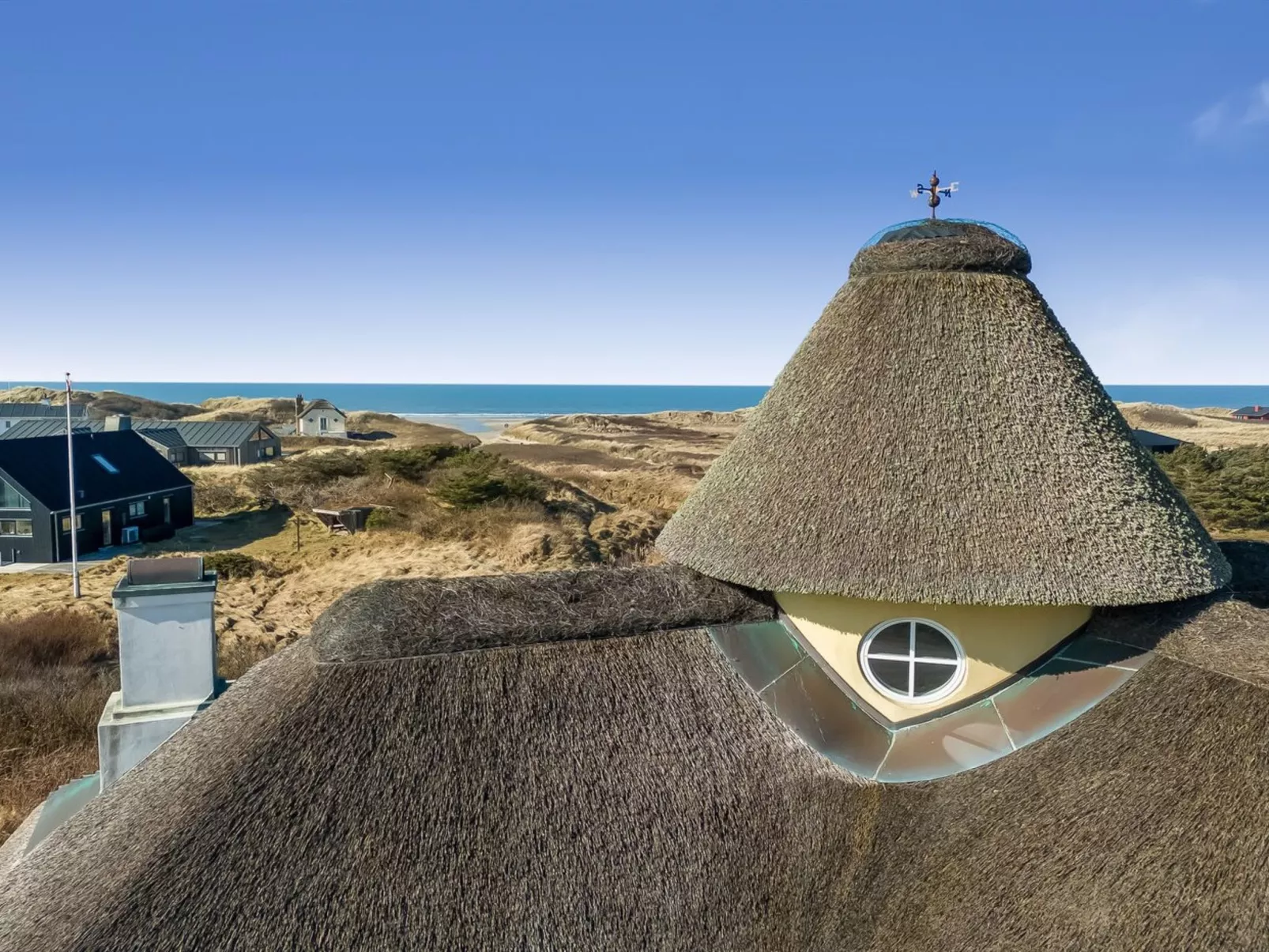 "Amina" - 200m from the sea-Outside