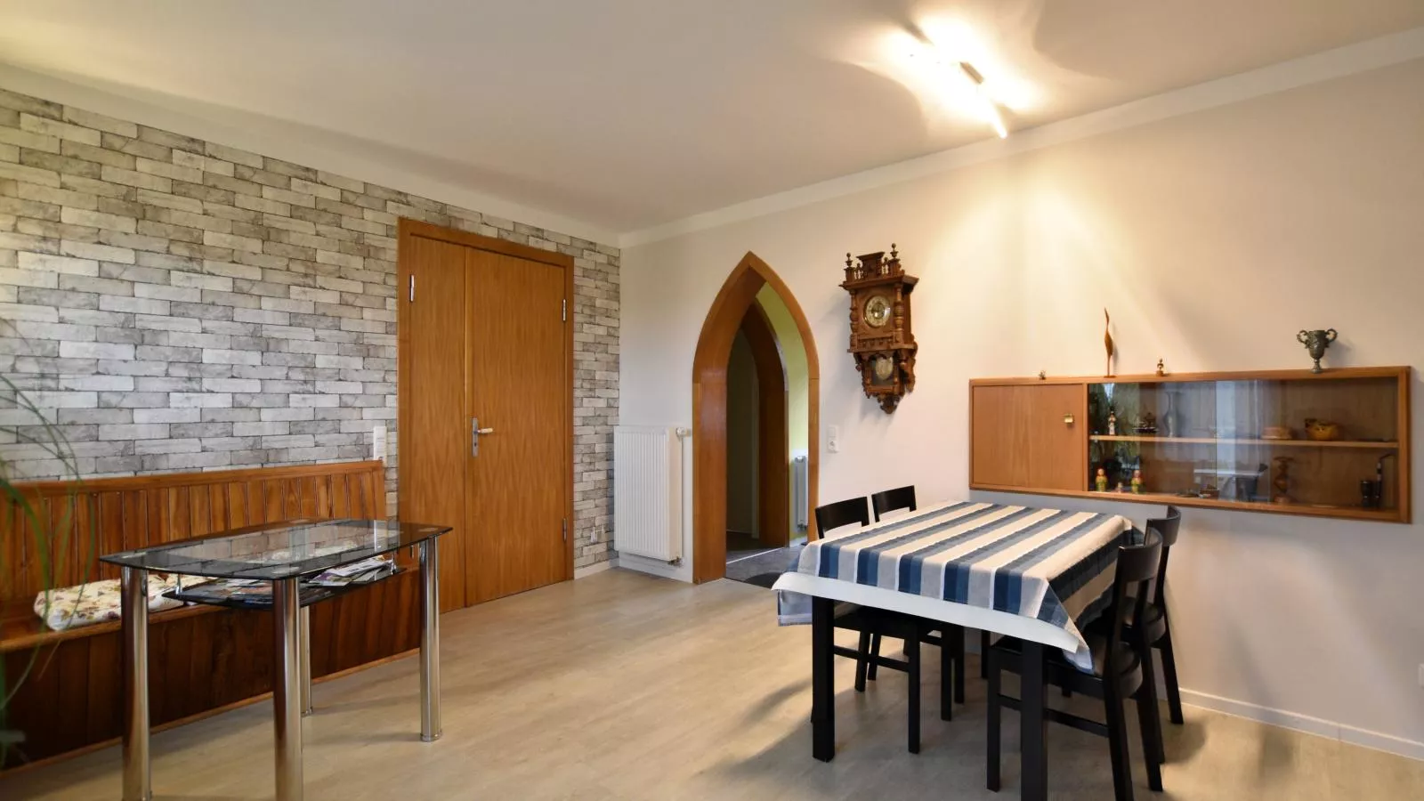 Hecht-Dining room