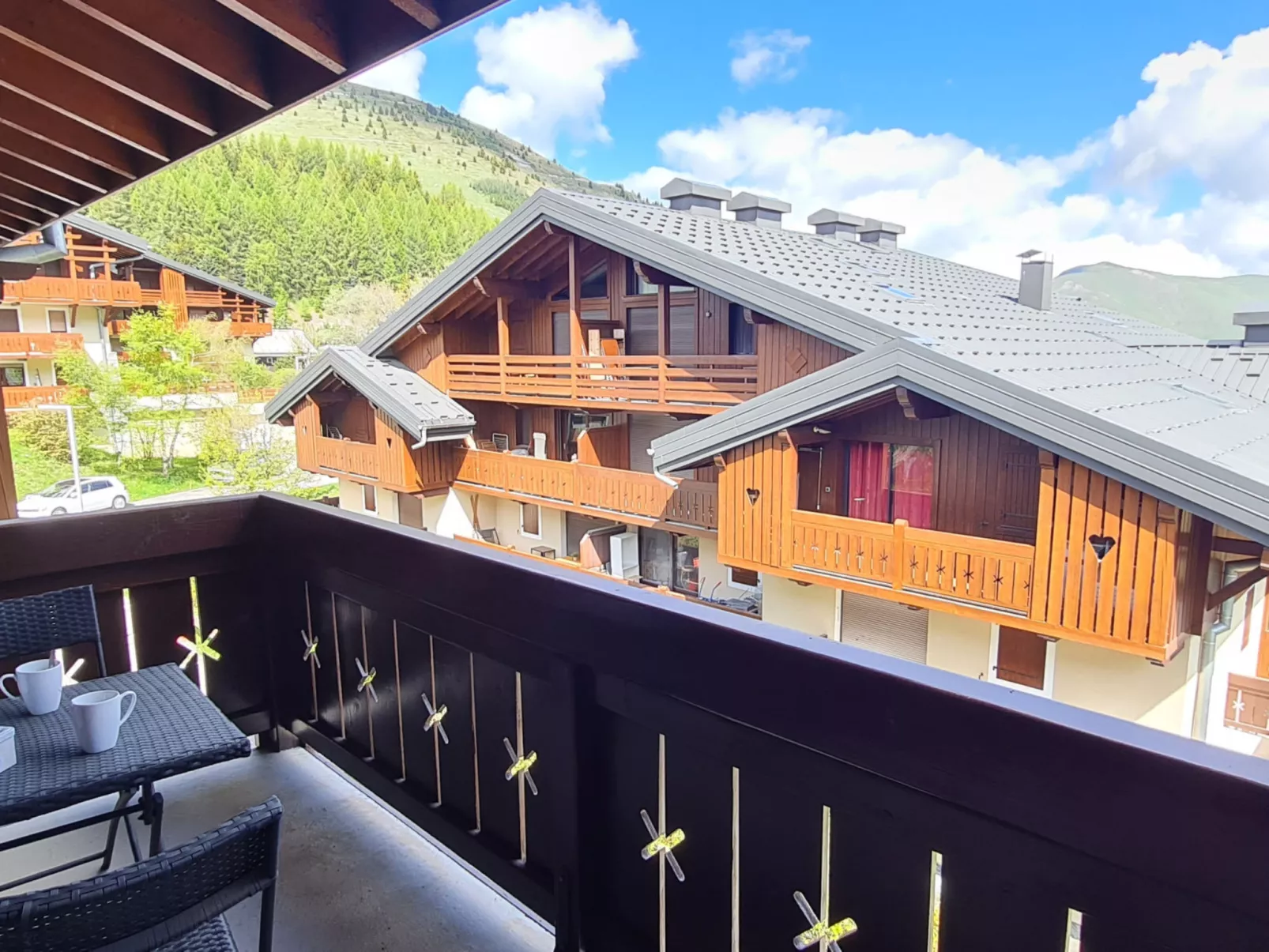 Chalets d'Or D-Draußen