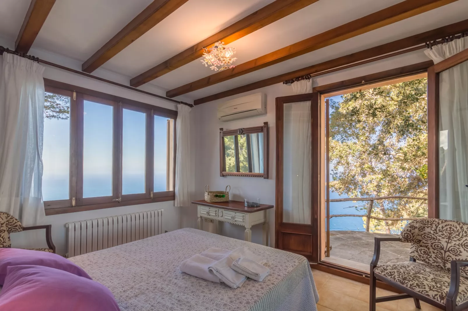 Son Galceran Gran, Finca 5StarsHome Mallorca-Bedroom