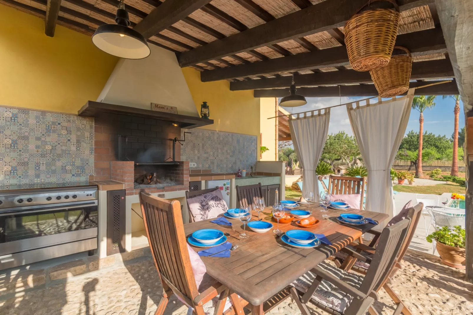 Sa Tanqueta Rustica, Finca 5StarsHome Mallorca-Kitchen