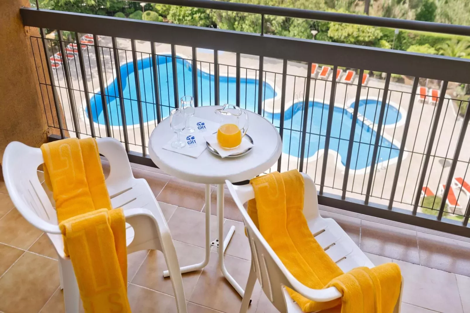 Tossa Apartment-Facilities