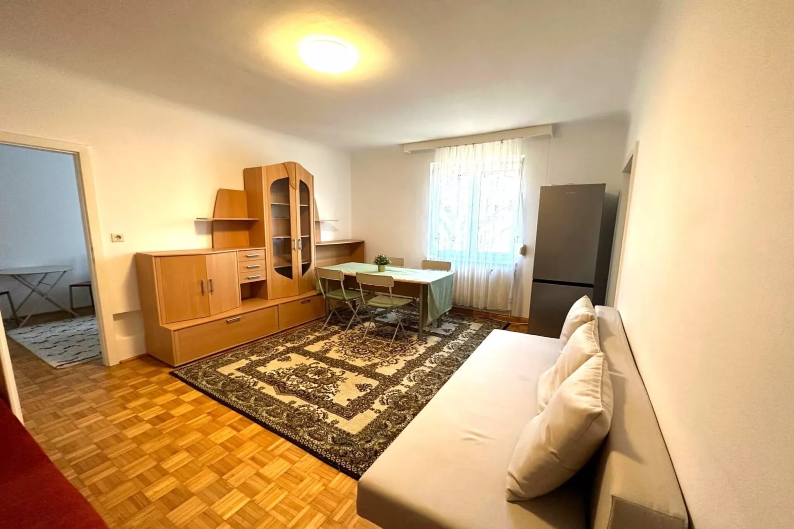 Apartment Schönbrunn-Living room