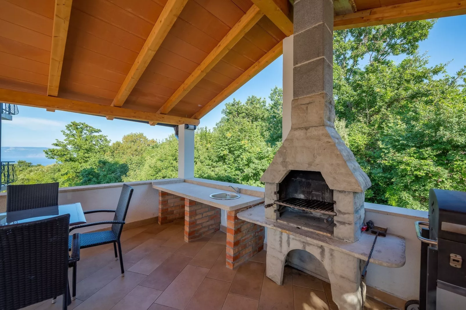 Lara 9 - Shared Pool, Sauna, Jacuzzi-Terrasse