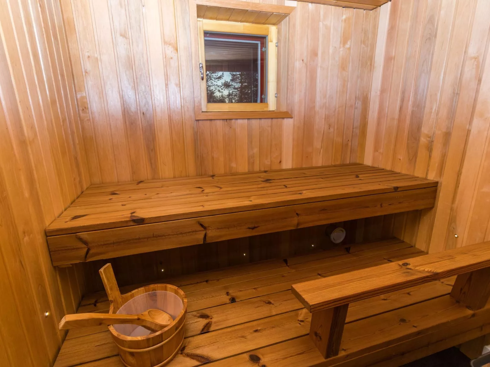 Tuiskukuru a-Inside