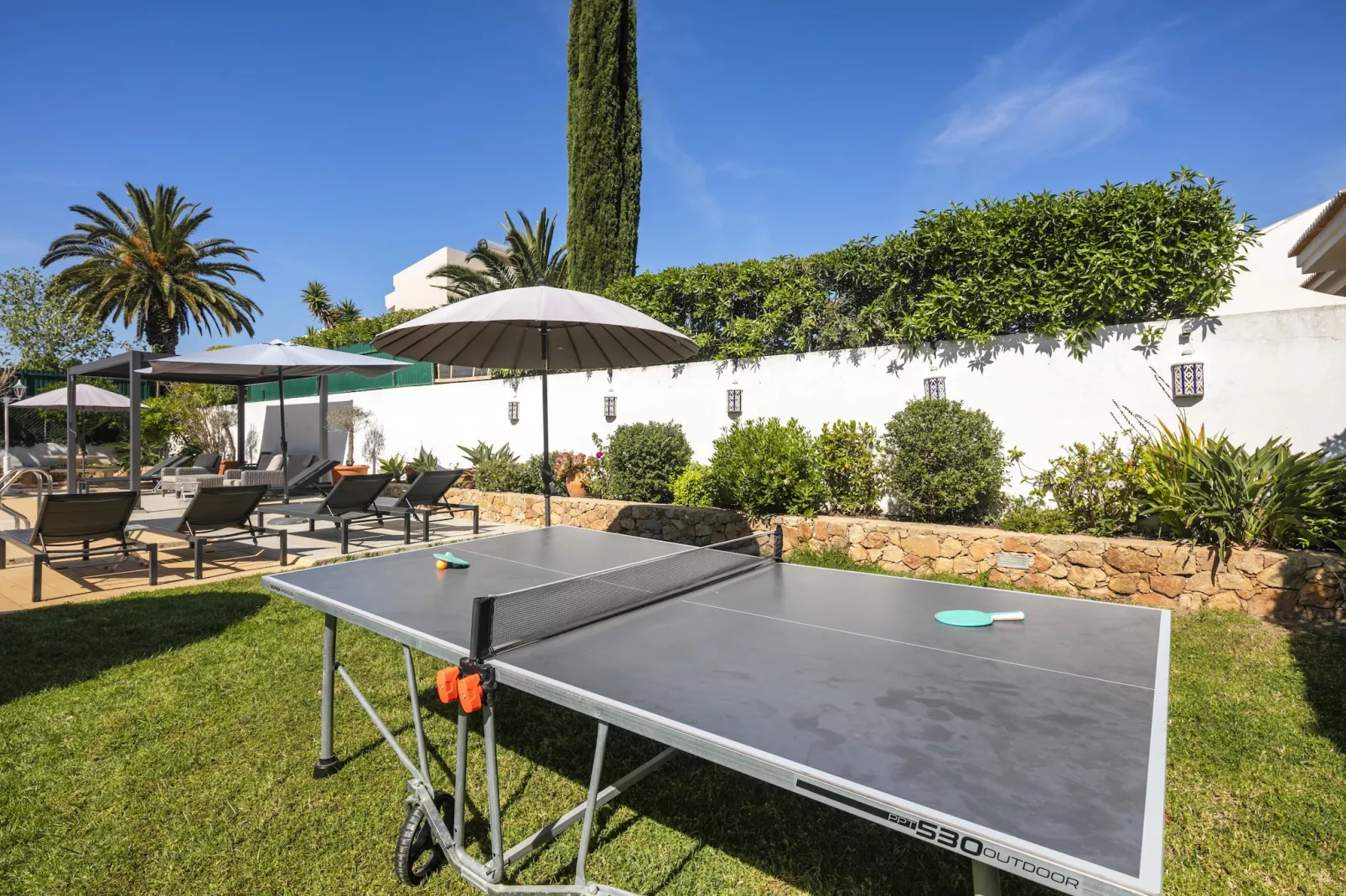 Vila Nova 10-Gardens summer