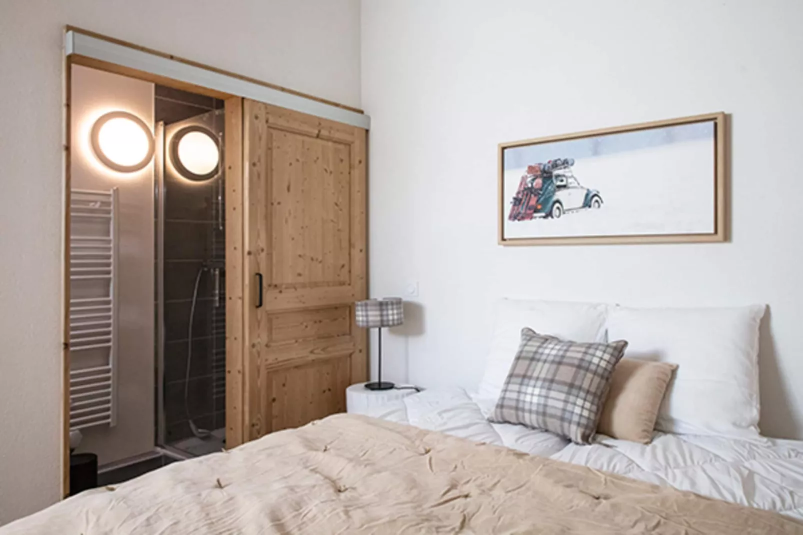 VAUJANY Edelweiss-A48P-Bedroom