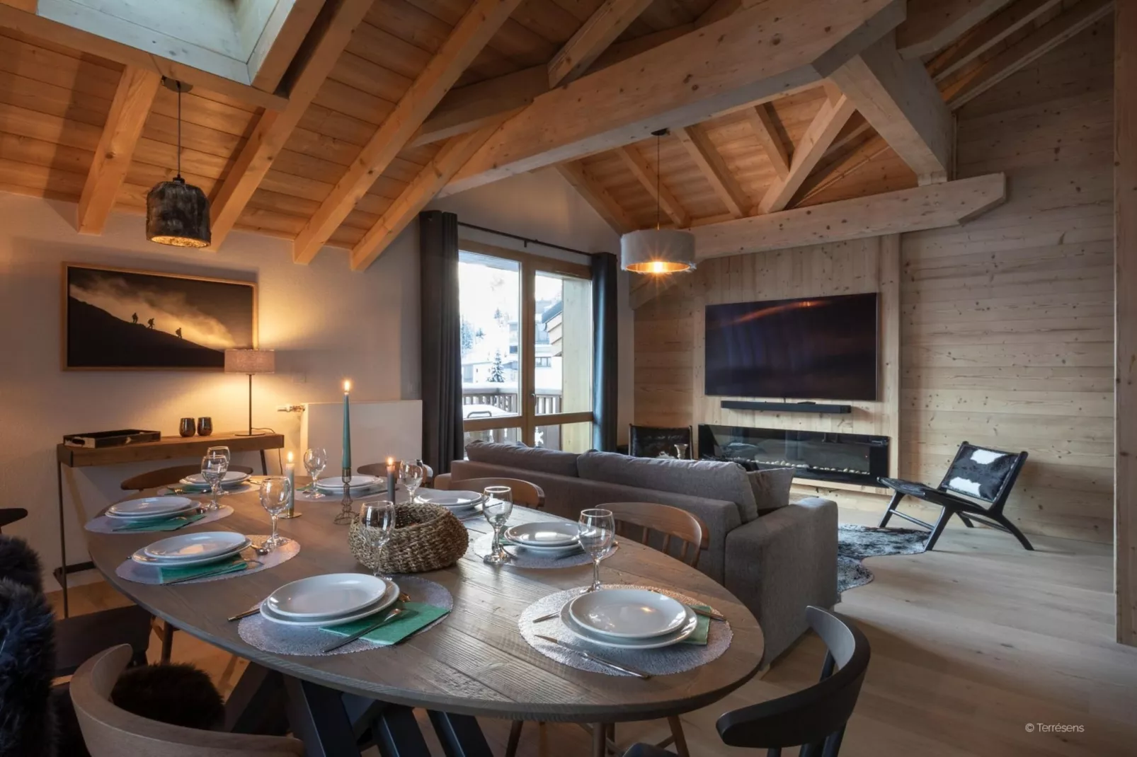 LES DEUX ALPES Neige et Soleil -A48P-Dining room