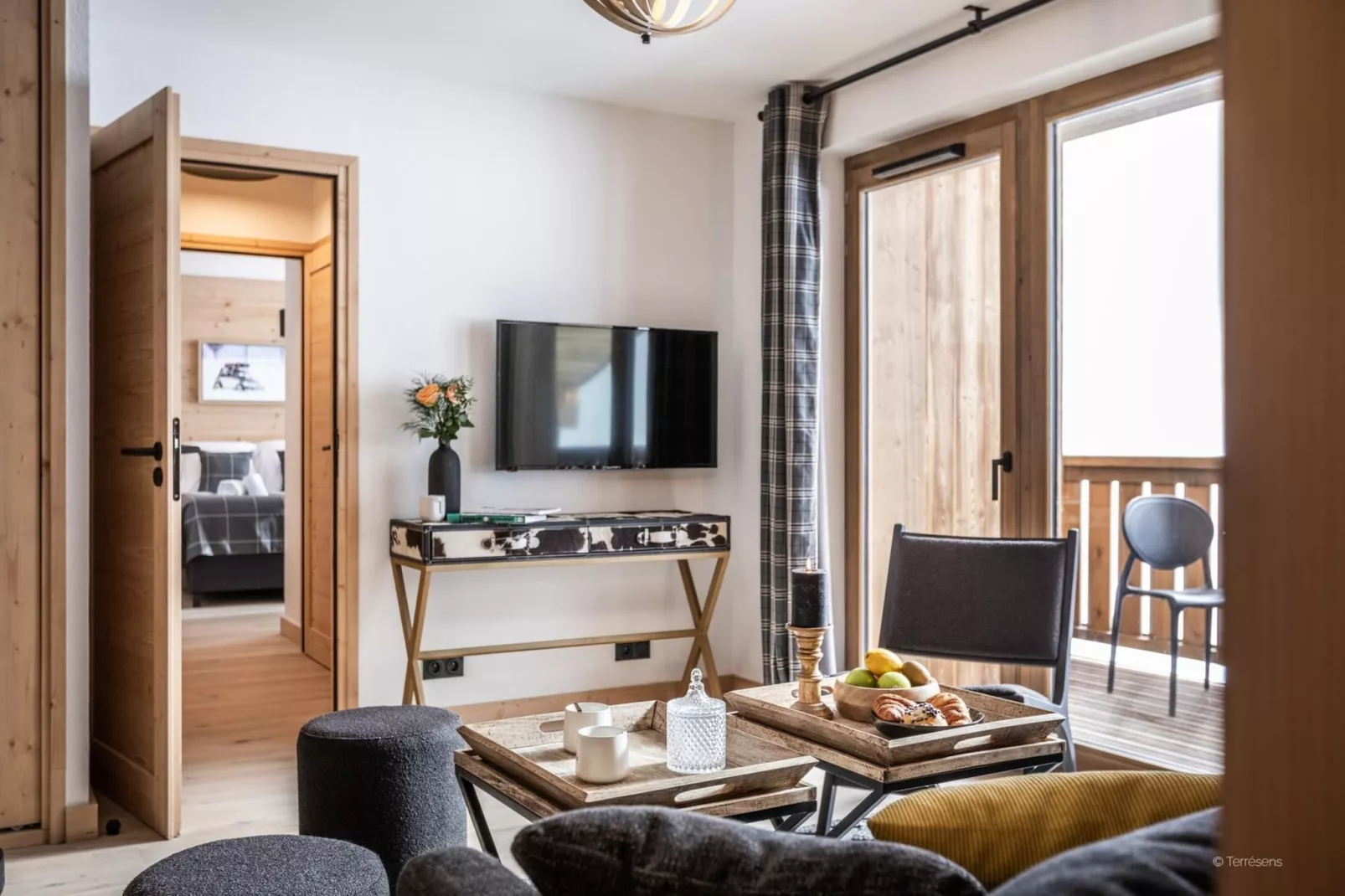 PLAGNE MONTALBERT Le Snoroc- A50S-Salon