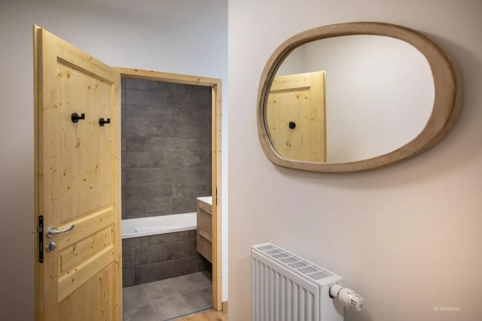 LES SAISIES L’Altaréna-A24S-Bathroom