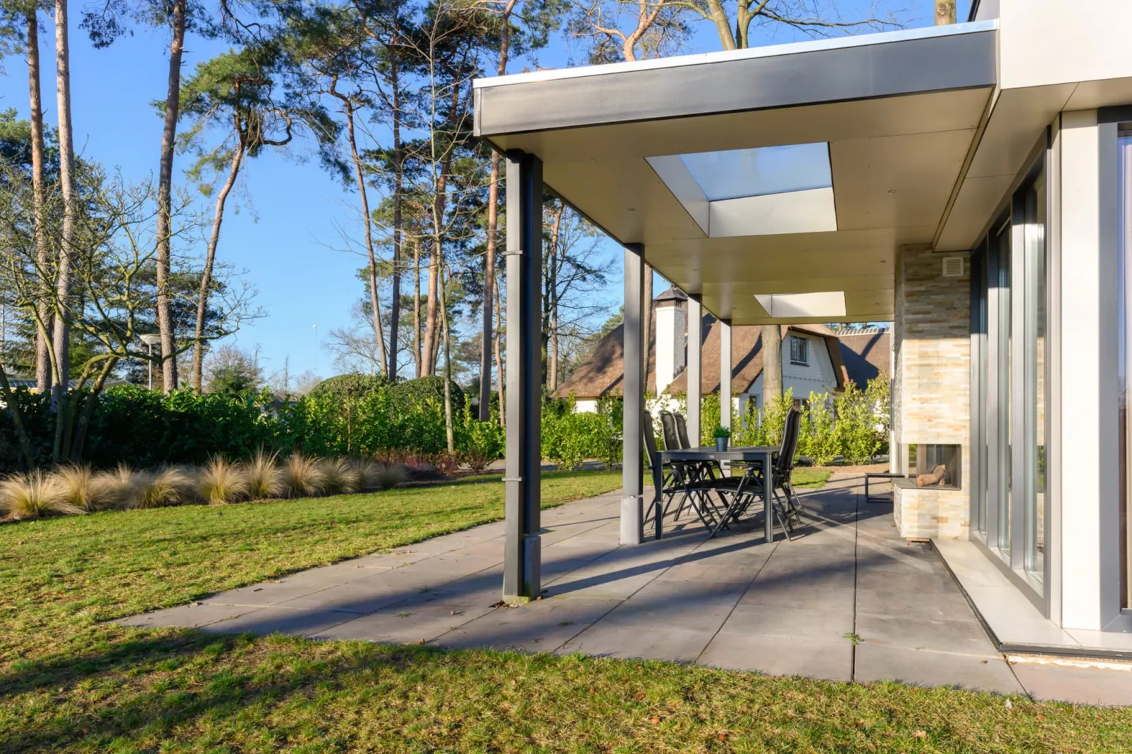 Holiday villa with sauna | 2 - 6 people-Terrace balcony