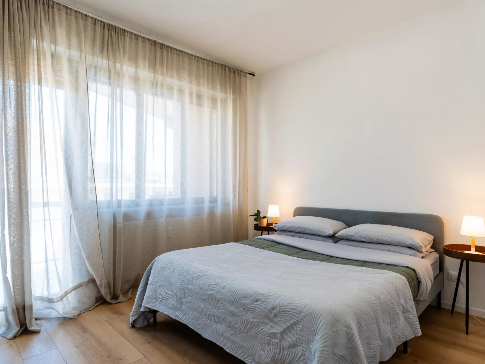 Seaview, Modern Apartment-Drinnen