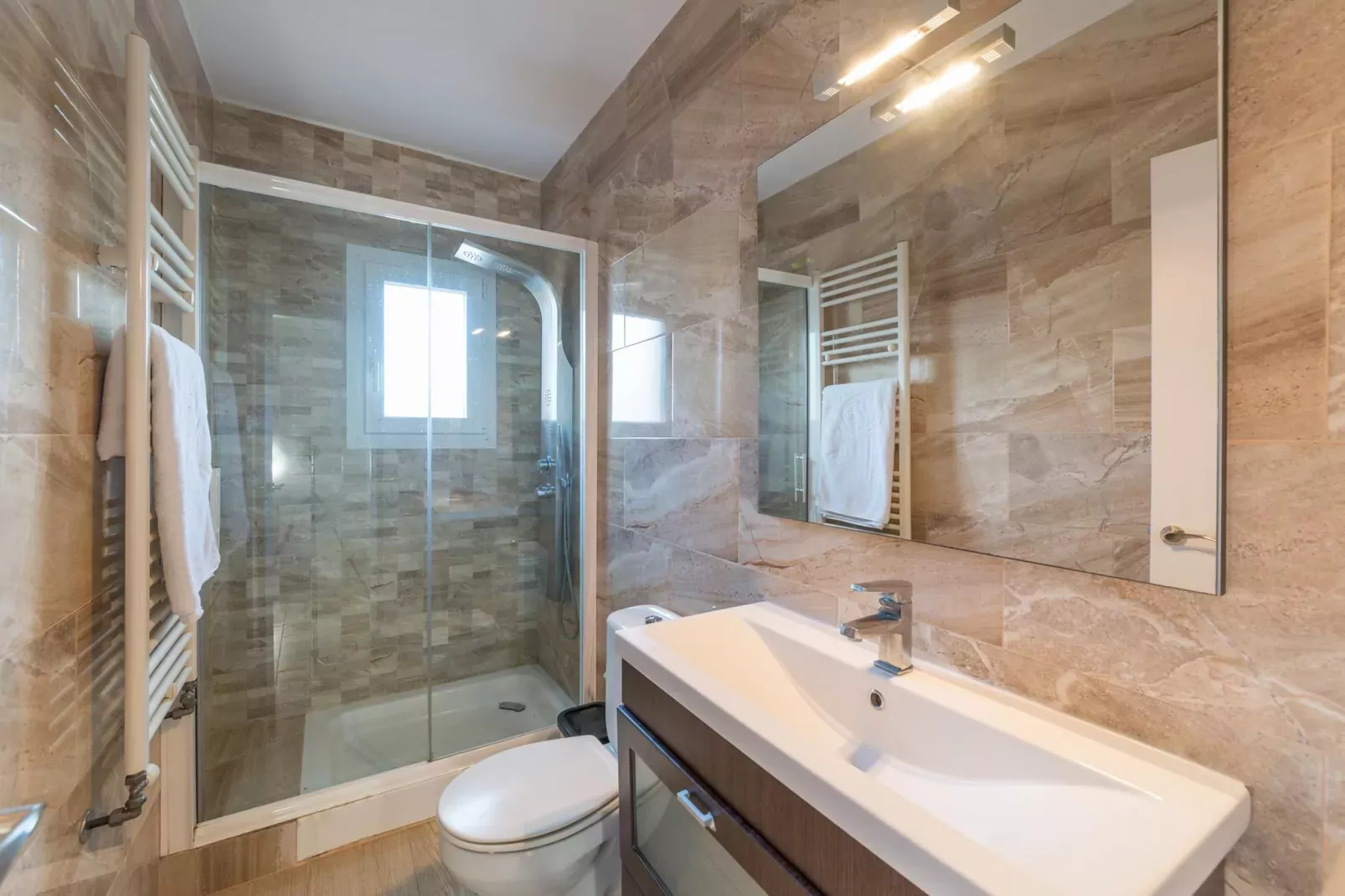 Gemma-Bathroom