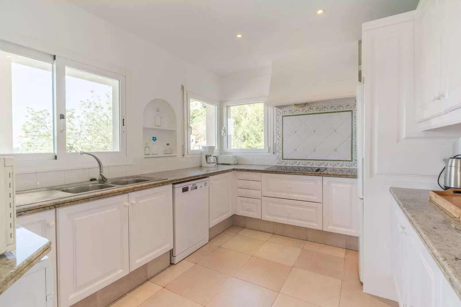 Isabelle-Kitchen
