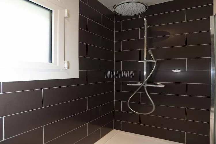1233 VILA NEUS con piscina-Bathroom