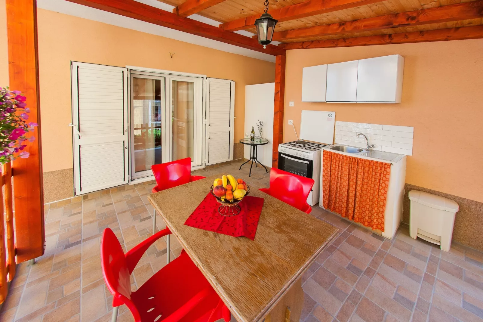 Apartments Anita-Triple room with terrace-Terrace