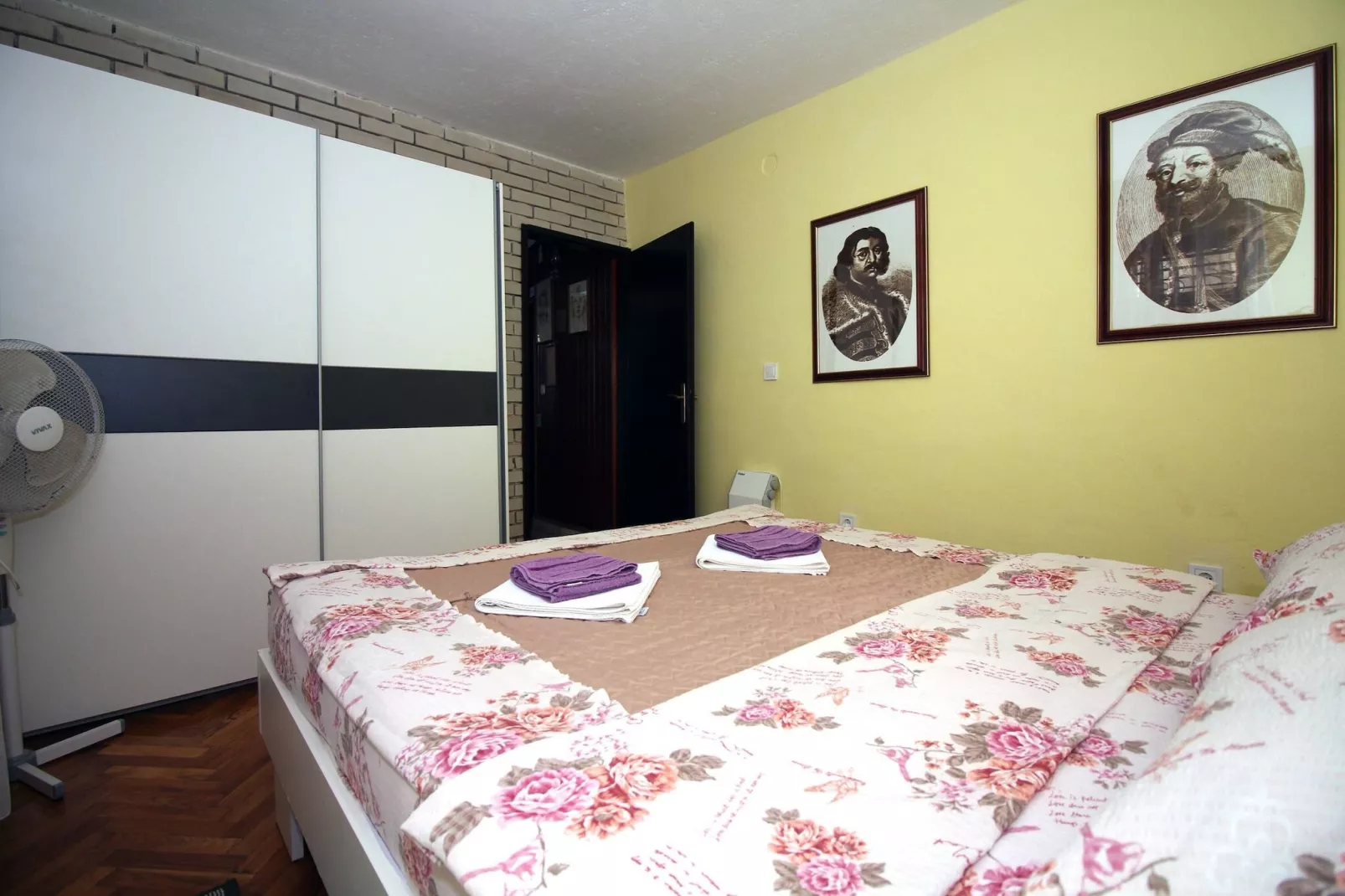 Holiday Home Serov-Bedroom