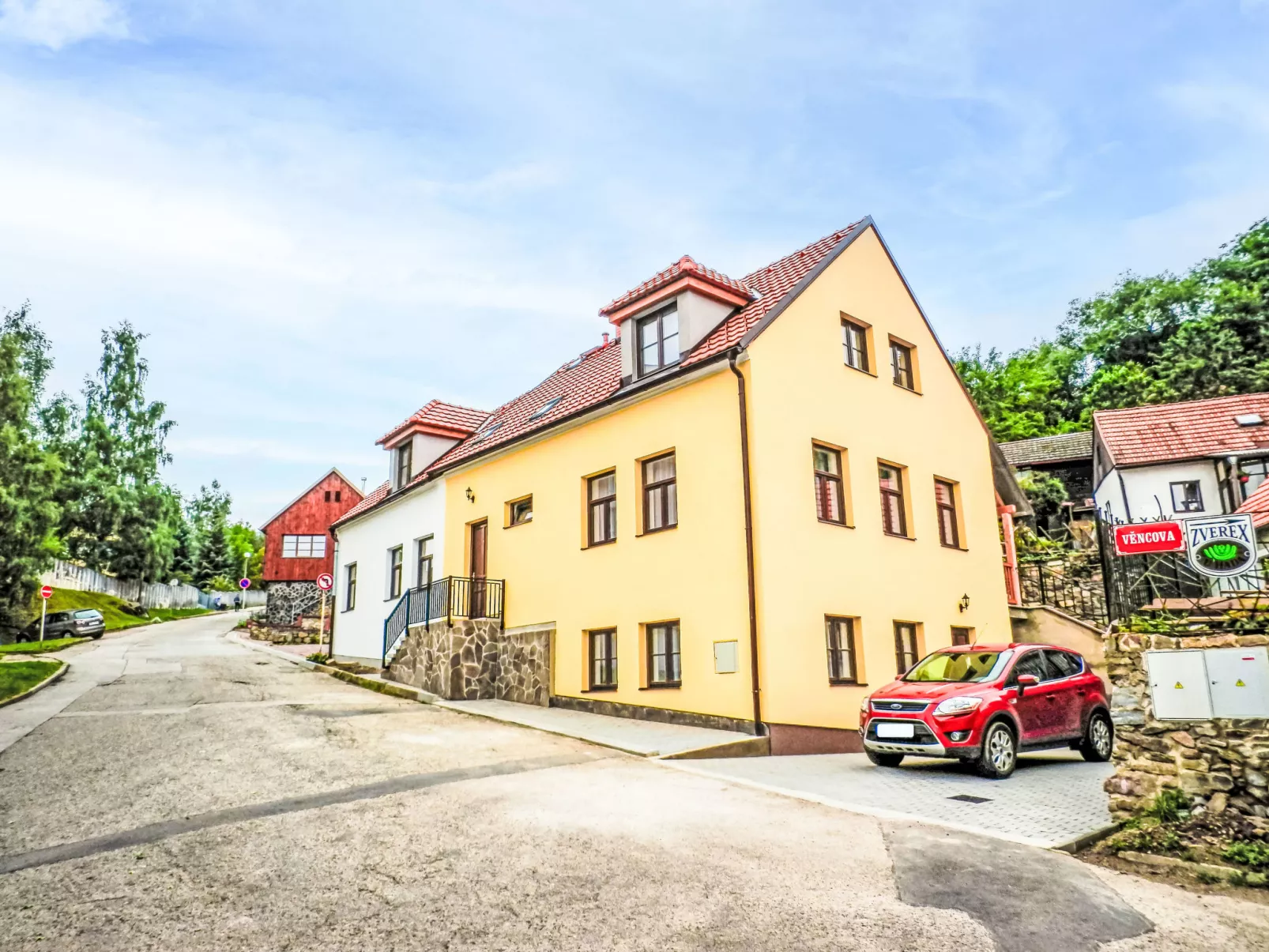 Dueta Apartment-Outside