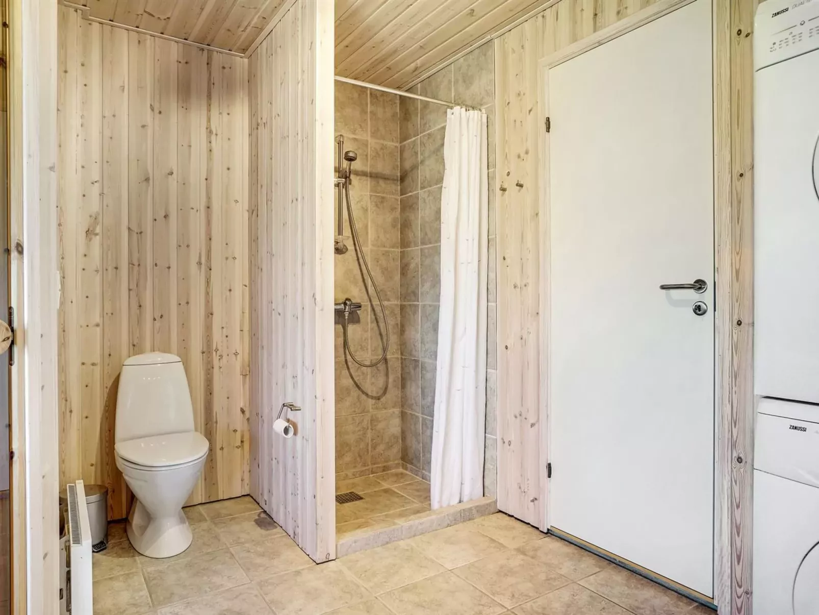 "Tilje" - 80m from the sea-Inside