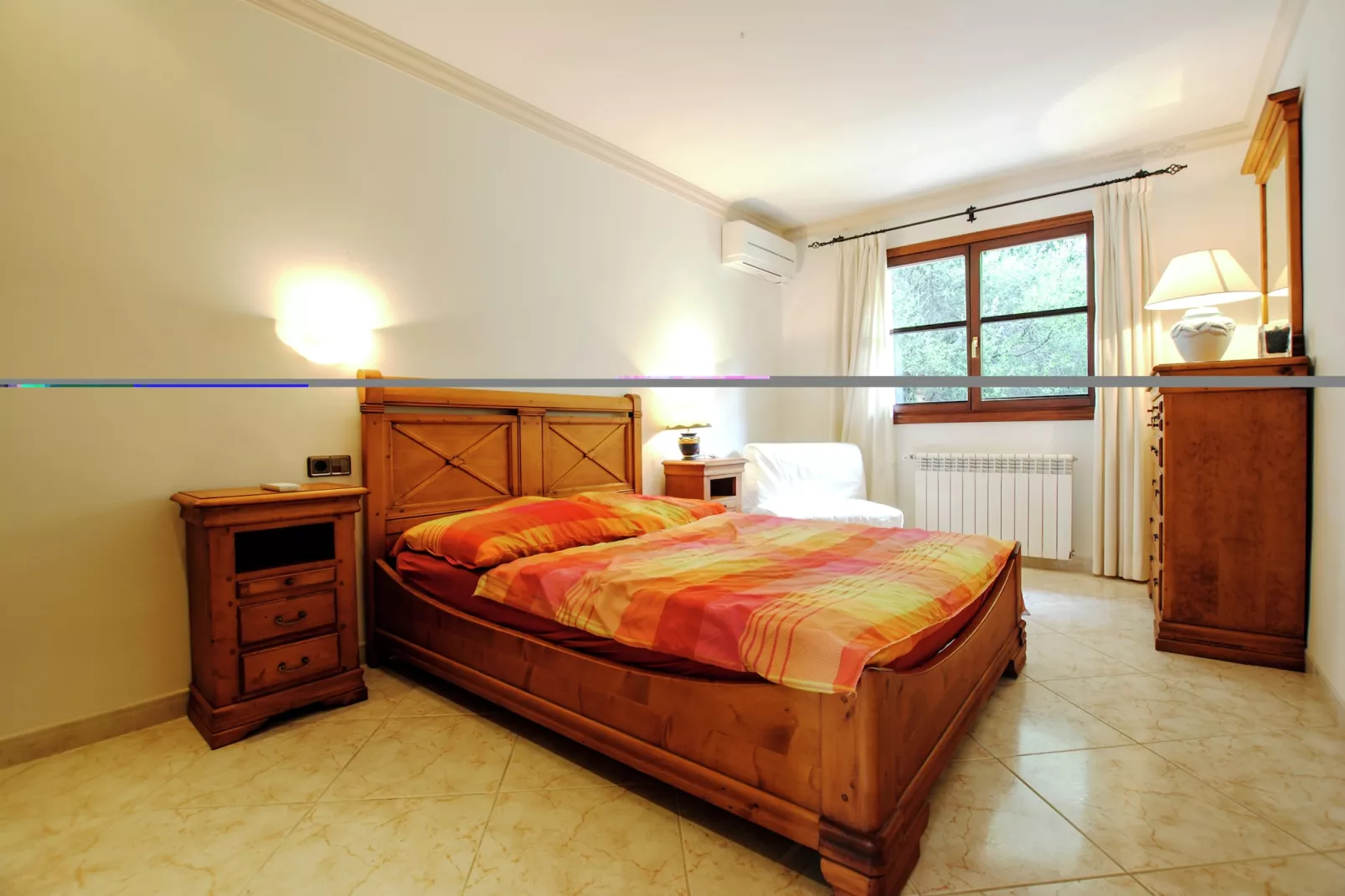 Wundeschönes & Nachhaltiges Casa Cap Vermell-Schlafzimmer