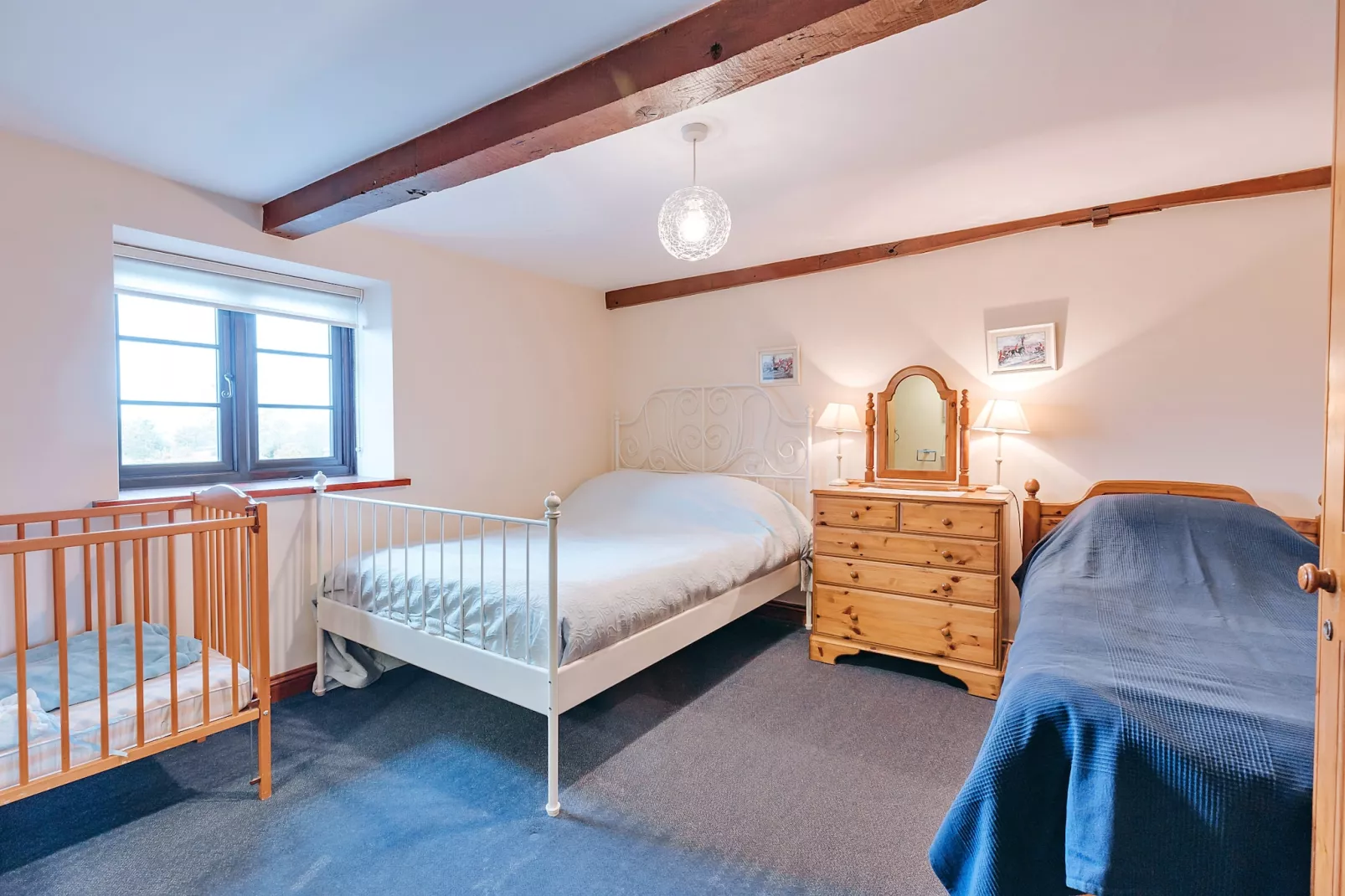 The Walton-Bedroom