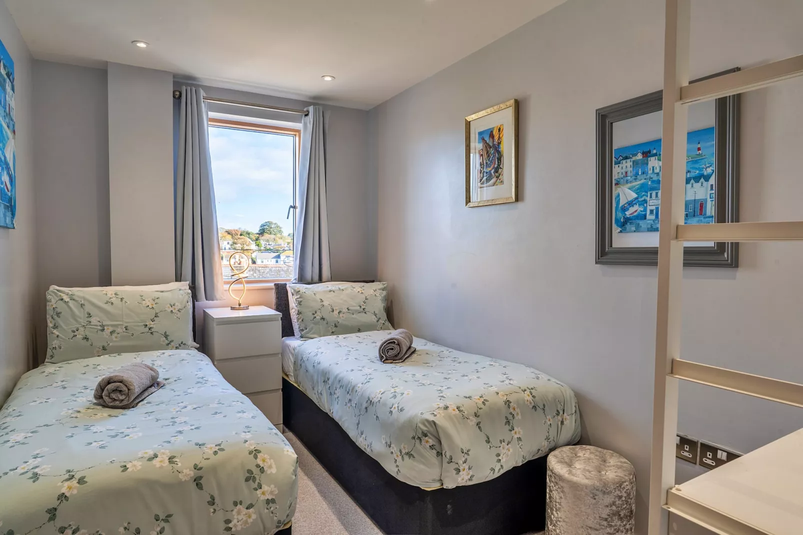 Number 10, Montpellier Apartments-Bedroom